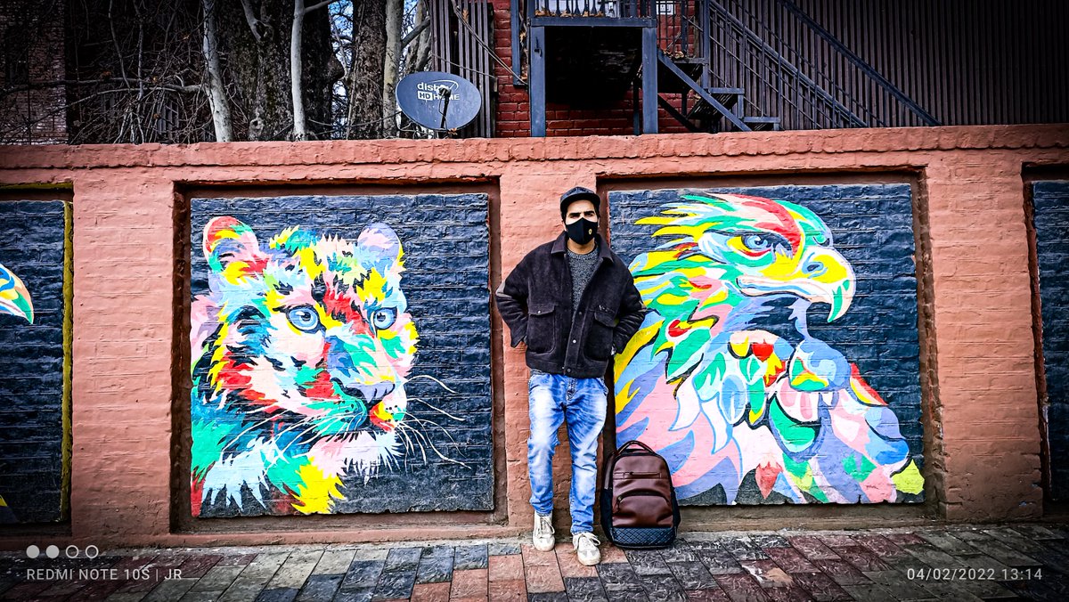 JunniRather's tweet photo. Bruised heart and Hope.
The pain has gone as if flying stormy sand wandering in air.
The tears of agony stop flowing as if sailing boat halts on the shore.
Upon burning the roots of love, the broken and bruised heart  starts pumping the beats of hope,again.
 - Junaid rather🍁 https://t.co/f7zw28xNsg