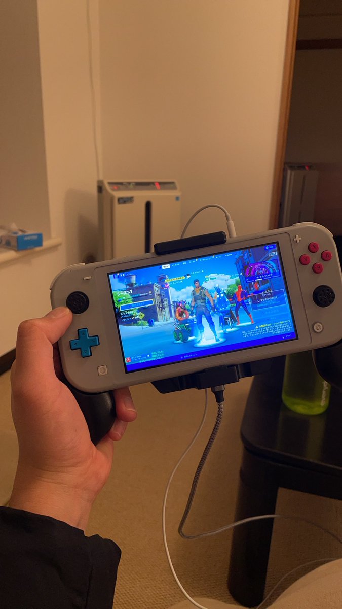 imgee_inc_'s tweet photo. 身近なメタバースということで、Fortnite始めました😁
仮想空間でチームを組んでバトルする。
そして、課金して自分のアバターをカスタマイズする。
これが当たり前の中学生、高校生が大人になる頃、どんな映像表現が求められるのでしょう？

#Fortnite
 #メタバース https://t.co/Z8TGaIzfG1