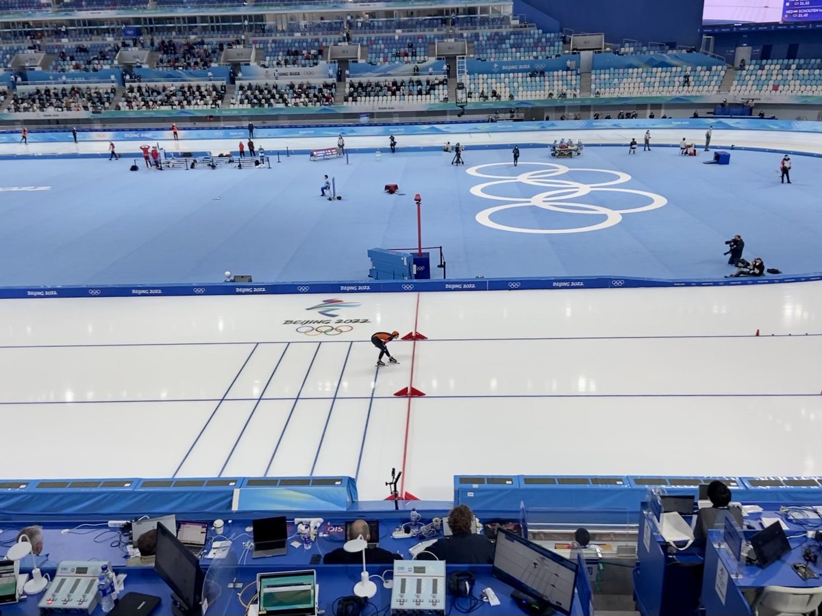 Wat onwijs knap. Onder die druk het flikken. Irene de olympisch kampioen! #Beijing2022 #schaatsen