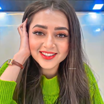 mystic_mabsoot's tweet photo. ❝Keep Smiling, 
Because Life is a Beautiful thing and there's so much to Smile about❞.🥰❤️✨ @itsmetejasswi

TEJA MANIA EVERYWHERE 

#TejasswiPrakash #Naagin6 #TejaTroops #Airmenresult https://t.co/P7c2ASCYC4