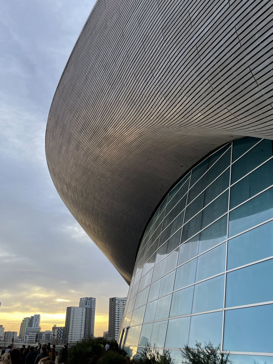 Can’t tell you how proud I am to be here .<a href="/AquaticsCentre/">London Aquatics Centre</a> to watch my 11 y/old son swim in the final weekend of his first #KentCountyChampionship2022
#kents22