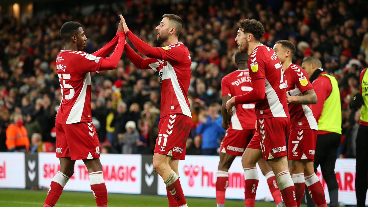 Middlesbrough футбольный клуб. Middlesbrough fc. фулхэм бавария. Middlesbrough fc. мидлсбро футбольный клуб матчи.