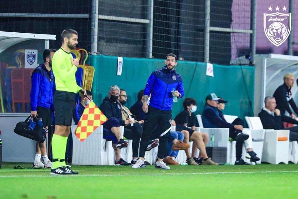 OfficialJohor's tweet photo. 2022 INTERNATIONAL CLUB FRIENDLY

FT: JDT [1-1] Spartak Moscow (RUS)

More photos at https://t.co/PheY4wjyug

#JDT 
#Preseason
#JDTInDubai
#LuaskanKuasamuJohor https://t.co/OgJl57YvvS