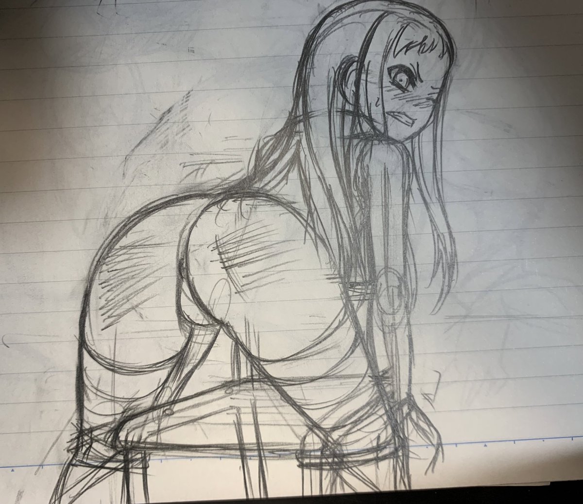 atama_sankaku's tweet photo. 載せられる絵がないからだいぶ昔に描いたアナログのラフでも上げます https://t.co/SKj7HKWyNP