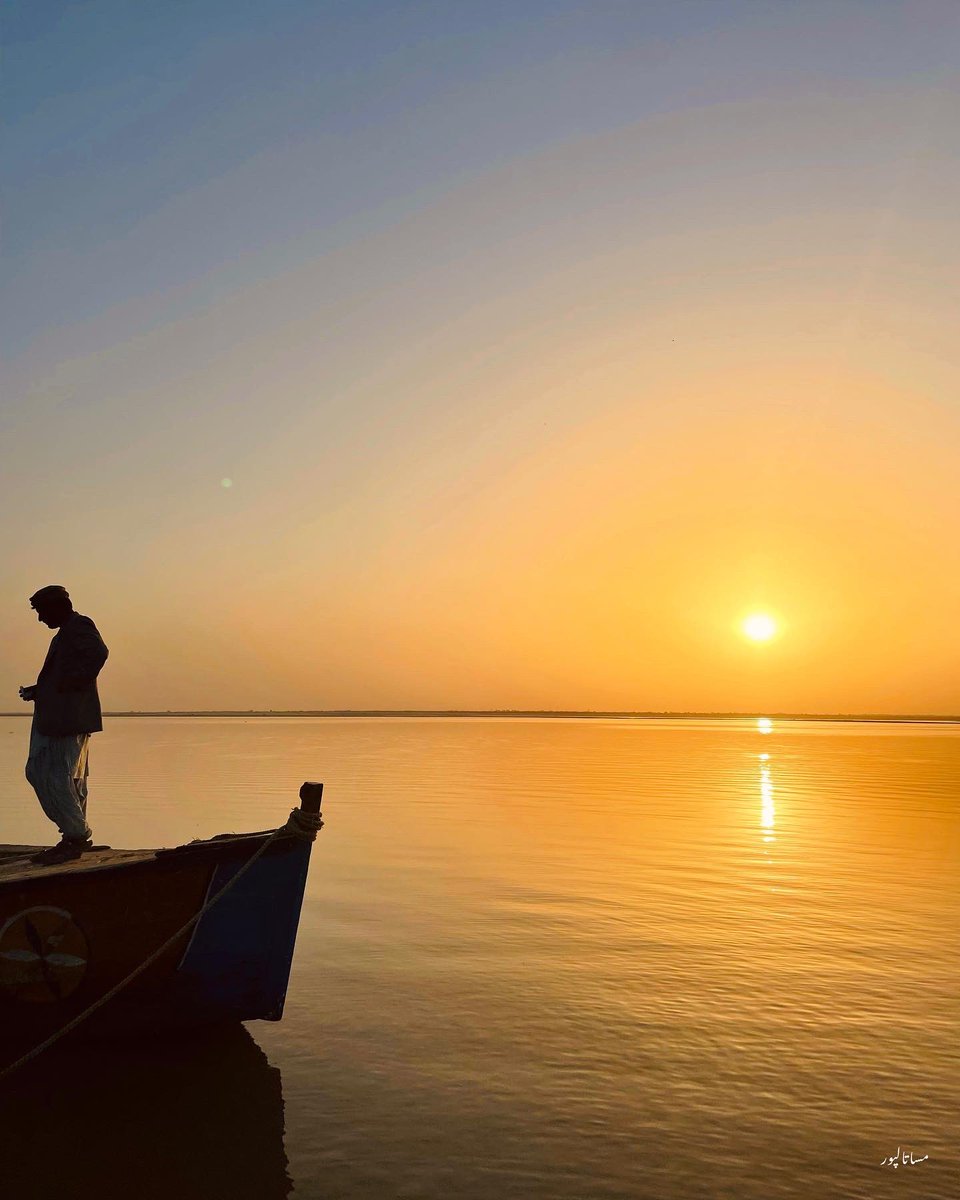 MisaTalpur's tweet photo. Beautiful Point at Old Hala sindh which is paradise picnic point . You can see beautiful Indus river views . #misatalpur #halasindh #stdc #sindhtourism https://t.co/H2cSmnR9E0