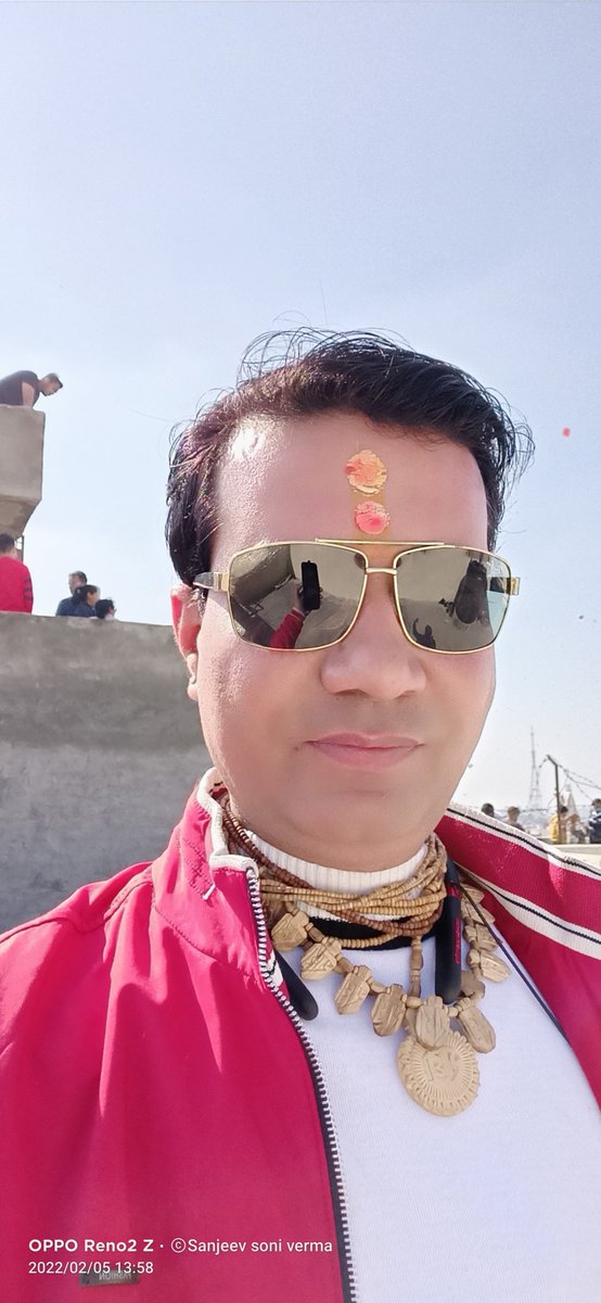 hookooman's tweet image. Radhey Radhey