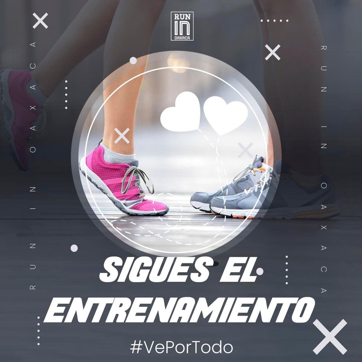 RunInOaxaca's tweet photo. Correr en pareja te ayudará a que cumplas con los días de entrenamiento pues no sólo estás comprometido contigo sino con tu pareja. 

¡Así que uno animará al otro! 

#febrero #runinlove #febrelove #veportodo https://t.co/4Yd4Iq7psn