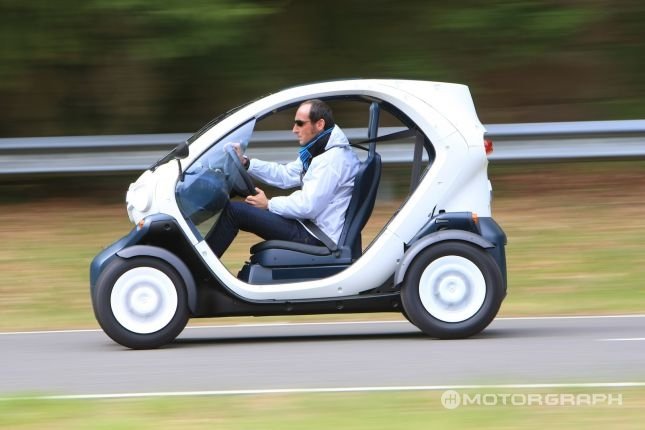 Есть ли двухместные. Renault Twizy. Электрокар Renault Twizy. Renault Twizy (Рено Твизи). Электрокар 2020 Рено Твизи.