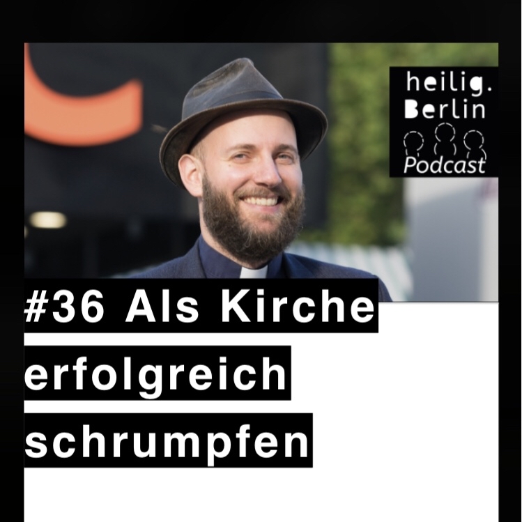 Liebe #Gemeinde, 
liebe Interessent:innen und Freund:innen unserer Gemeinde, 
gestern ist ein neuer #Podcast von unserem #Pfarrer Ulf-Martin Schmidt online gegangen: „Als #Kirche erfolgreich schrumpfen“. 
Hier reinhören: bit.ly/3LczoaP
#berlin #medien #altkatholisch