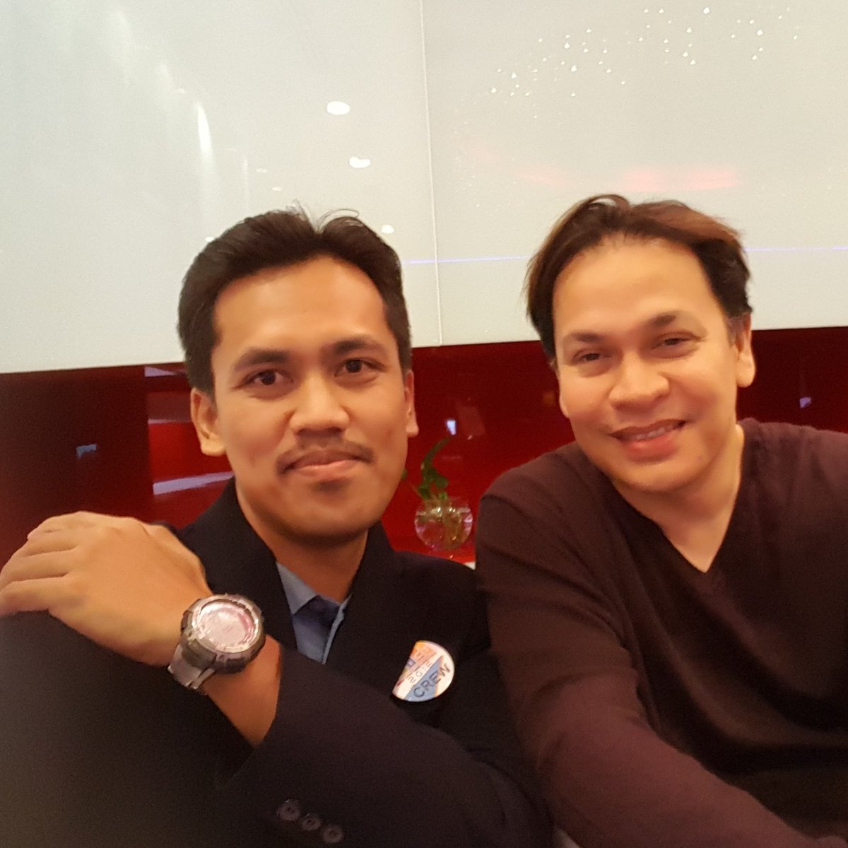mrais79's tweet photo. Epy Bday Abg Long @NormanKRU... Moga dipanjangkan umur dalam kesihatan dan diluaskan rezeki serta dipermudahkan segala urusan... Turun Johor roger2.. Hihihi.... https://t.co/POR2rdEjr5 https://t.co/7AFZBNOUAd