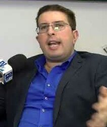 Guillermo Scarpantonio, empresario de origen venezolano afincado en Florida, es el presidente de la plataforma AKB Fintech, denunciada por estafa por centenares de emprendedores y "freelance" venezolanos, entre ellos varios periodistas. Es el mismo personaje que en octubre ➡