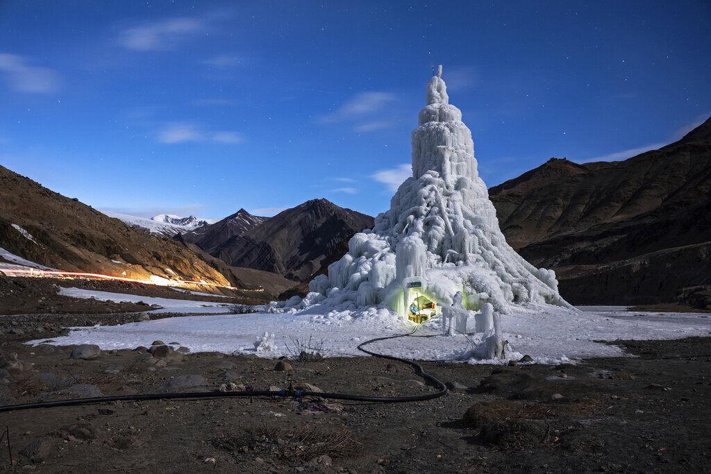 🎯2021 Photo Contest, Environment, Stories, 2nd Prize
One Way to Fight Climate Change: Make Your Own Glaciers
🚀Photographer
Ciril Jazbec
for National Geographic
👉19 March 2019
The youth group that built this ice stupa in the village of Gya installed a café in its base.