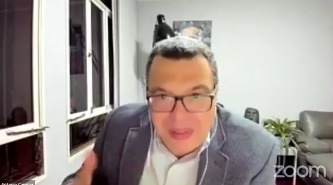 antoniocanovag's tweet image. Si en un país hay muchos administrativistas, entonces:

¿Esa sociedad está condenada al fracaso?

Creo que sí.

Eso fue lo que advertí en este ciclo de conferencias sobre Derecho Administrativo en Perú, en la @pucp:

m.facebook.com/derysoc/videos…