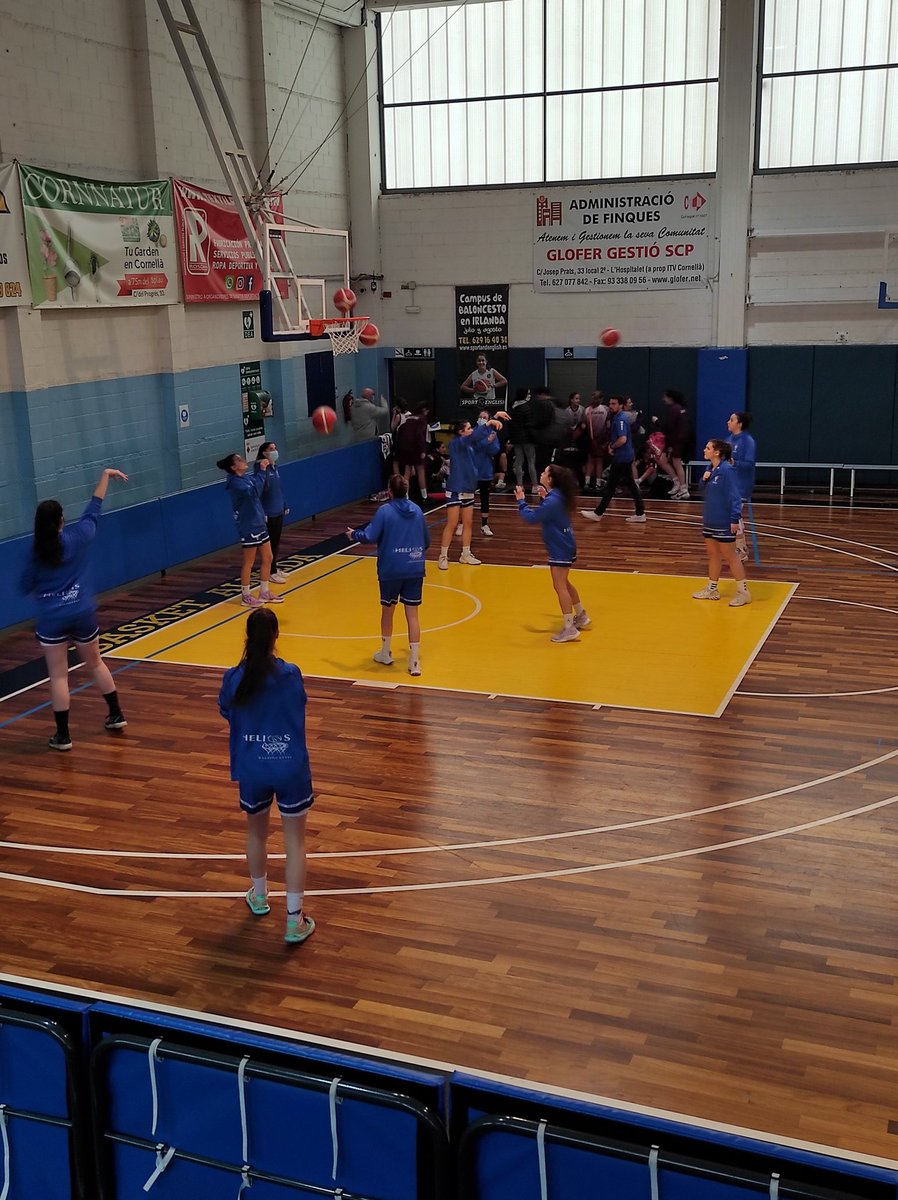 davidlafu's tweet image. Ya estamos aquí!!!
A por la victoria!!!
Vamos azules!!!
Go @CNHeliosBasket