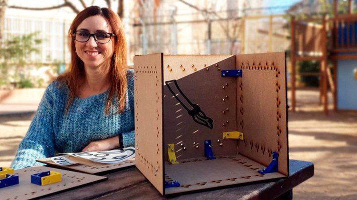 🗣️“No podem tenir vocació d’allò que no coneixem.”

🔬A <a href="/BCNCiencia/">BCNCiència</a> entrevisten <a href="/snavarroj/">Susana Navarro</a>, referent dels programes educatius de l'àmbit #STEAM del #Consorciedubcn per parlar de les STEAM a les aules, de la seva transversalitat, de les vocacions...
 👇🏽👇🏽
barcelona.cat/barcelonacienc…