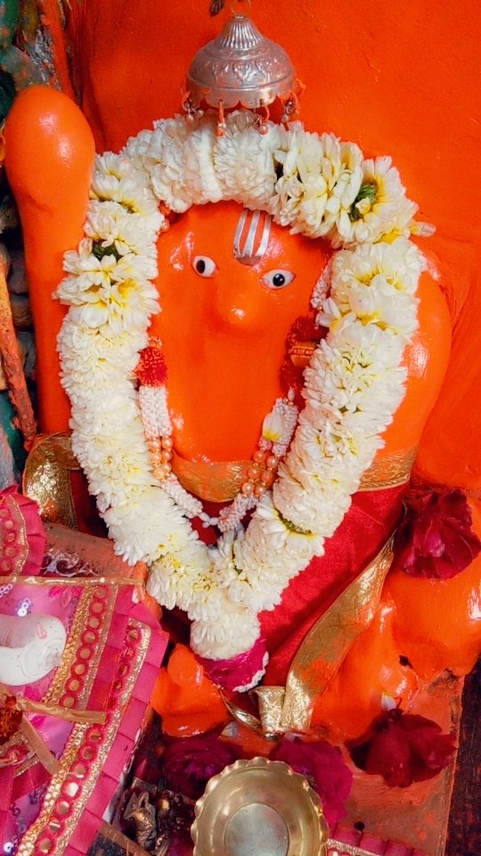 05-02-2022 शनिवार बसंत पंचमी श्रृंगार दर्शन सिध्द्पीठ तुलसी गुफा तोता मुखी हनुमान मंदिर चित्रकूट्धाम हनुमान जी महाराज सब का कल्याण करे <a href="/myogiadityanath/">Yogi Adityanath</a> <a href="/UPGovt/">Government of UP</a> <a href="/NeelkanthAd/">Dr. Neelkanth Tiwari</a> <a href="/uptourismgov/">UP Tourism</a> <a href="/MPTourism/">Madhya Pradesh Tourism</a> @DeepakKumarIPS2 <a href="/AnkitMittal789/">Ankit Mittal</a> <a href="/smpandey_pandey/">Sheshmani pandey IAS UP</a> <a href="/incredibleindia/">Incredible!ndia</a> <a href="/ChitrakootThe/">The Chitrakoot 🚩</a>