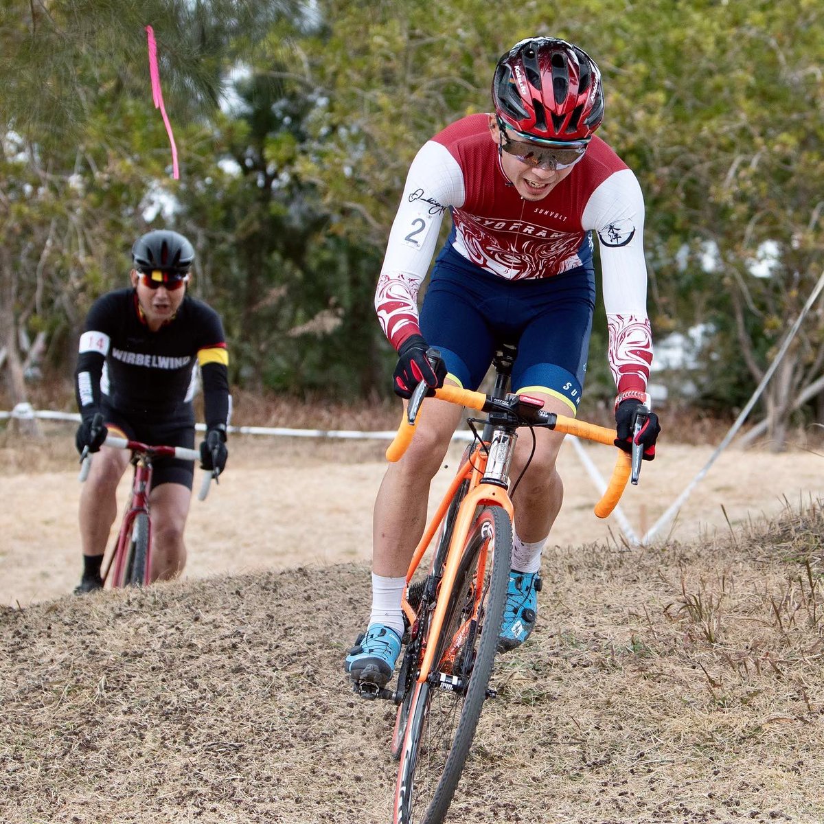 高知シクロクロスのコースでのお気に入りポイント😙✨いぇーぃっ🤟って感じでした👏👏👏こういう自然な地形を活かしているポイントはテンション上がります😍
#ヤシィシクロクロス 
#ヤシィパーク 
#高知シクロクロス
#香南市
#シクロクロス
#宿毛大使
#高知県
#toyoframe