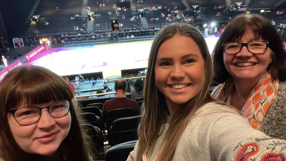 NenHolme's tweet photo. #VNSL2022 https://t.co/7XNFV1FO37