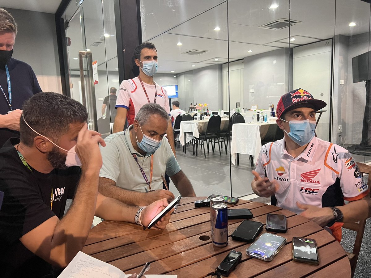matoxley's tweet image. And with Marc, feels like we’re coming out of the tunnel. I HOPE! MM confirms new Honda is more rear biased, so it’s easier to set a lap time. But he’s a long long way from understanding the bike. Still working on his upper body. Hopes he’ll be v nearly 100% for the first race