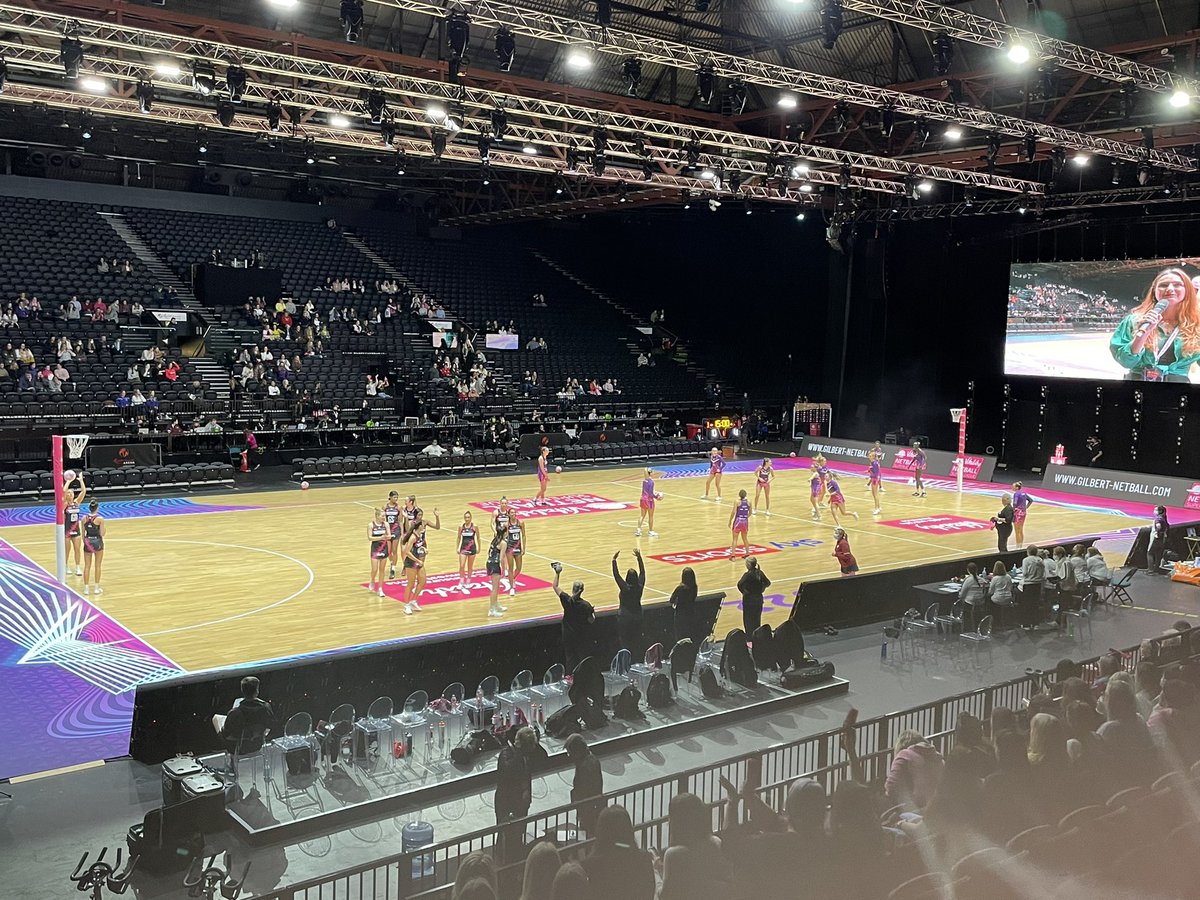 Excited to be at the start of the Vitality Netball Super League with super enthusiastic netball fans. #VNSL2022 <a href="/solsch1560/">Solihull School</a> <a href="/SolihullSport/">Solihull Sport</a>