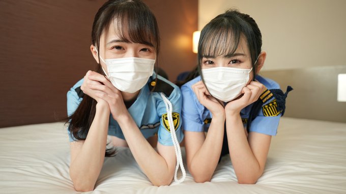 Ms.Kiuchi and her friend. She is also cute. https://t.co/b5GoVWDfHO