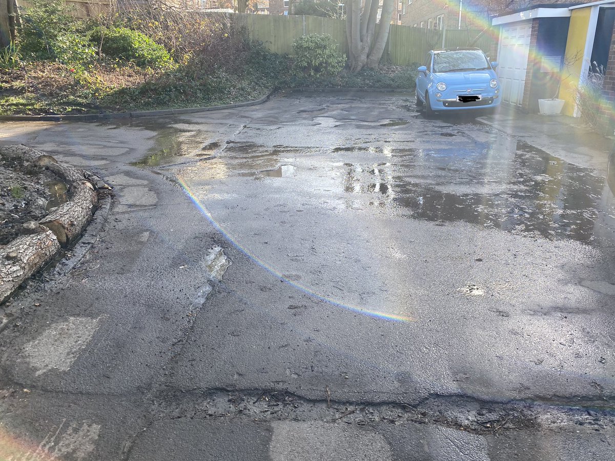 nat_drew's tweet photo. @thameswater so it’s been over 1.5 months of this water leak that is totally damaging our street. You’re just ignoring our calls and still not been over. When will you start delivering a decent service and fix the leaks??? This is a disgrace, and total wastage https://t.co/zklDgRpTHa