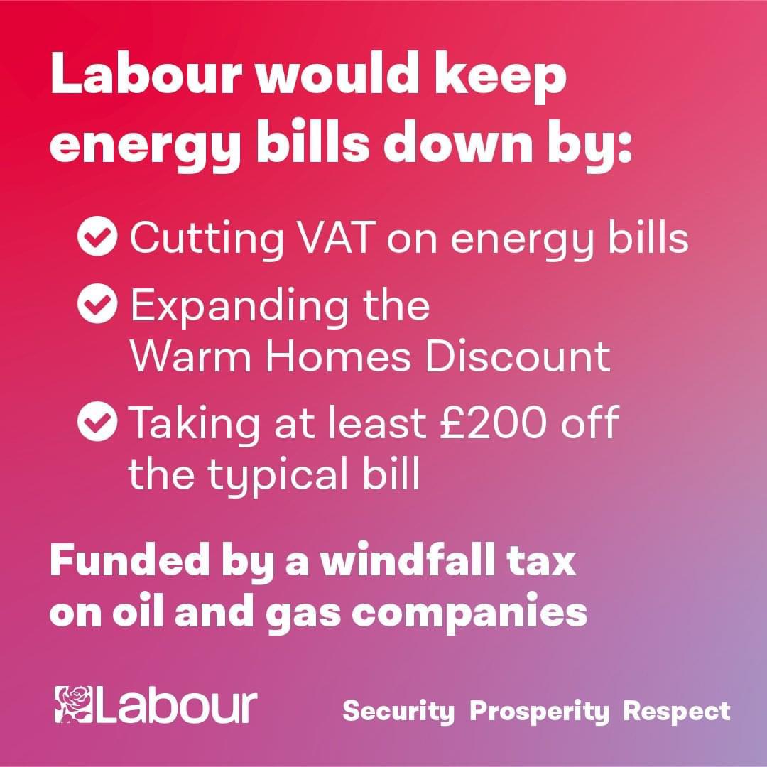 ryanogo's tweet photo. Out this morning around Connah's Quay discussing the rising cost of living and energy prices along with local issues, with @SuttonPostle @Labour4CQuay &amp; Cllr Ian Smith #CQLabour #WelshLabour #energycrisis #labourdoorstep https://t.co/a1SkwsVaIP