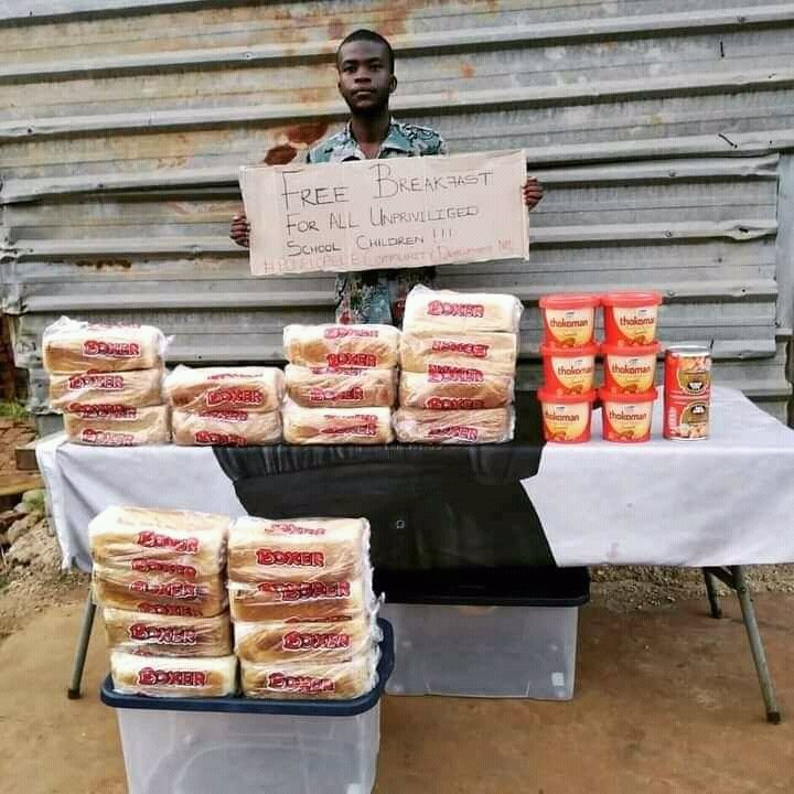 joy_zelda's tweet photo. Pls lets make him trend 
RETWEETS
For such Ubuntu we need many more like him....

#BigBrotherMzansi 
#DJSBU
#flooding 
Mprue
Centurion 
Mamelodi 
LaConco https://t.co/xC444wz80Y