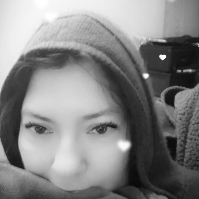 When it's 13 degrees outside and you wake up to no heat. Brrr...🥶❄️ https://t.co/A7FxS8enuQ<a href="/tag/clip"class="tags"><span>#clip</span></a>