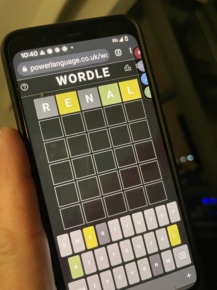 Susan Quaggin tweet media