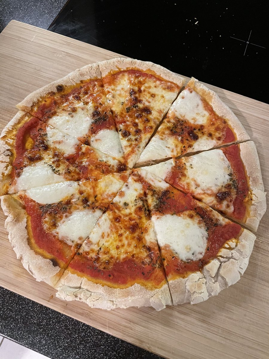 richard_teare's tweet photo. Oh @Bush_Company what have you done…we’ve had pizza three times this week now #happypost #happytummy https://t.co/IeLTAKDJHg