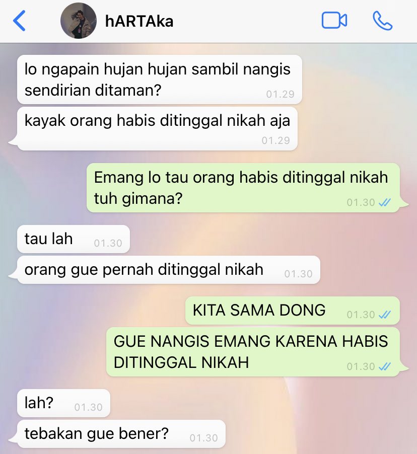 — dua cerita.
“tentang hartaka dan adisthyara, dua cerita yang akhirnya saling bertemu.”

: lee haechan short au, by vitaminaaa.