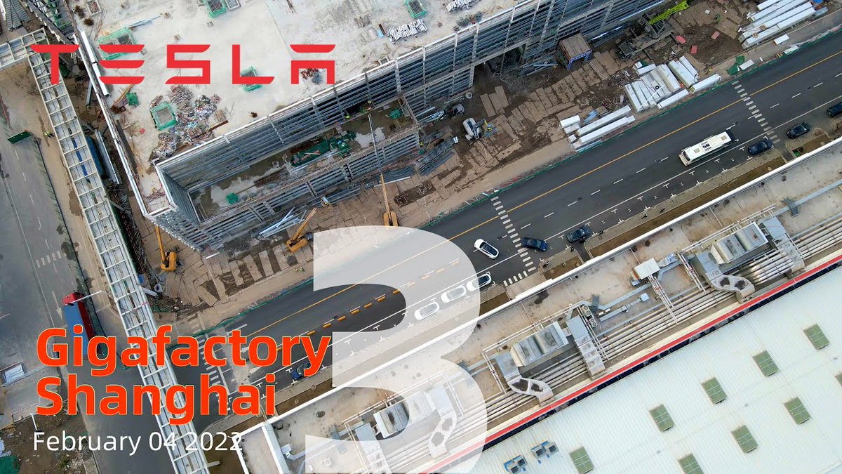 JasonYangSHA's tweet photo. During the long Spring Festival holiday, the Tesla Model Y production line was still in operation, and the efforts of employees who gave up the holiday for production capacity were touching.https://t.co/GibxnwgfmB https://t.co/4VjSxI6uvK