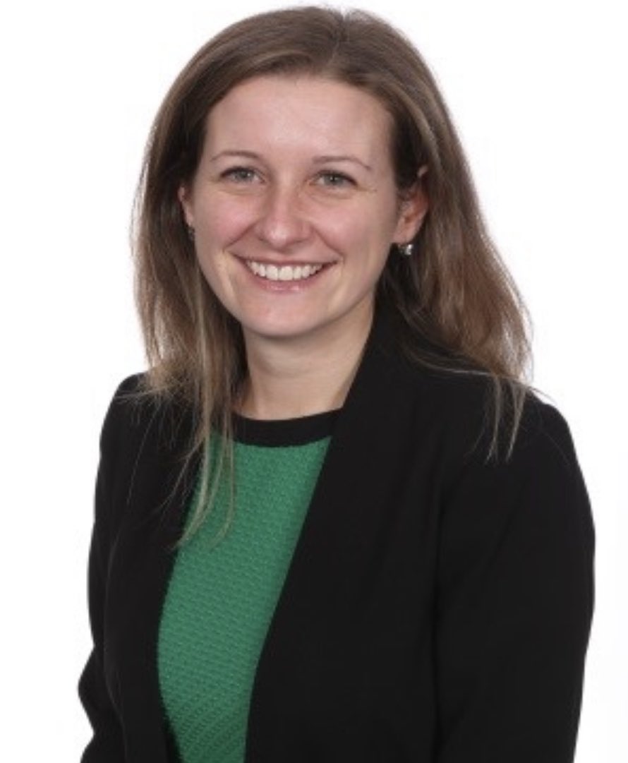 MrsPrimary_EYFS's tweet photo. We are thrilled to be hosting the extremely talented Dawn Cox from @ChivenorP to talk about all things safeguarding related with our PGCE students on Monday 🎉🎉🎉🎉#LearningFromTheExperts #PGCE #HotTopic #GuestLecturer @michhayw https://t.co/FeCOpOxS4I