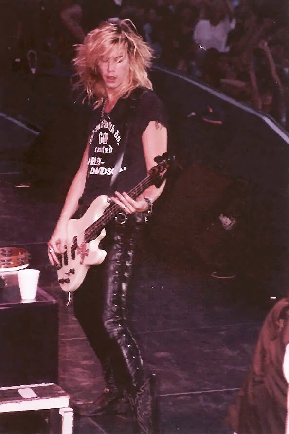 Happy Birthday, Duff McKagan 