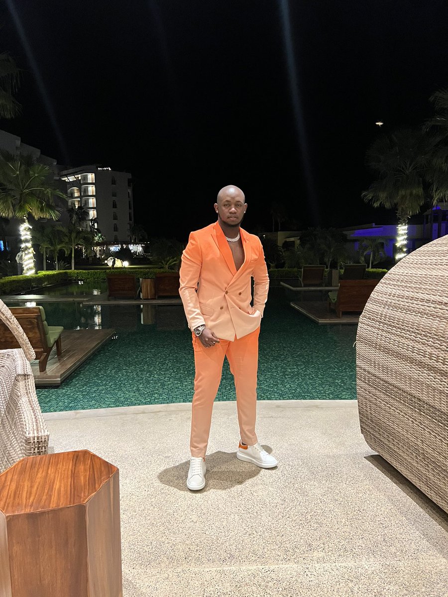 StephensOmari's tweet photo. A birthday trip to LOS CABOS MEXICO. https://t.co/LQK3YeHb6x