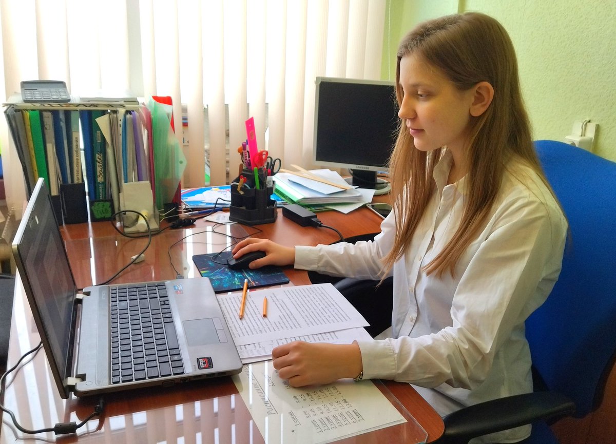 05.02 обучающаяся 9 класса Козьякова Валентина защищала свой проект по экологии на региональном этапе ВСоШ. Желаем ей успеха и чуть-чуть везения!