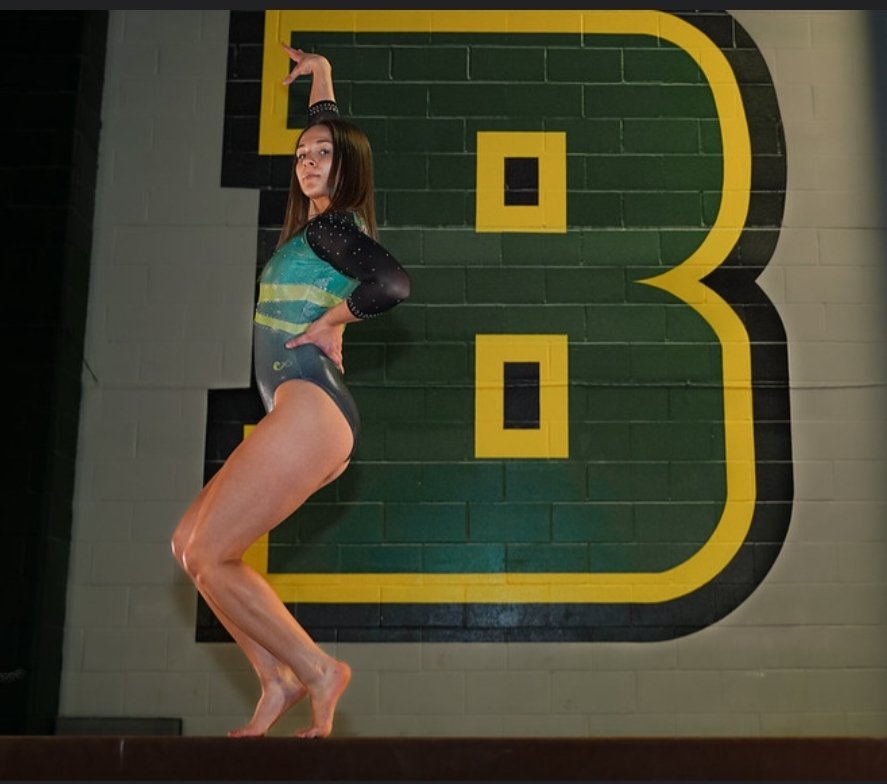 JeffWernick's tweet image. Not sure how it's possible,  but it's senior night for @dwernz16 Her last home meet as a Brockport Golden Eagle. Come on Dor! #samefight #goldengymeagles #TalonsUp