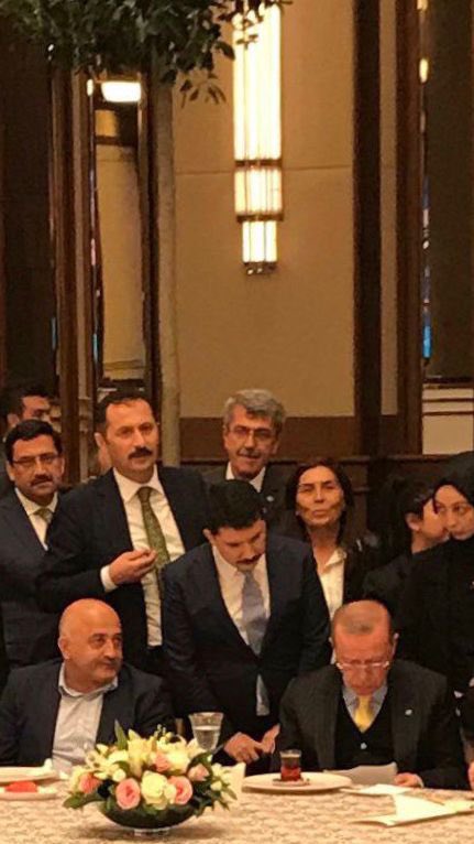 Rabbimden, Cumhurbaşkanımıza ve tüm hastalarımıza acil şifalar diliyorum.
<a href="/RTErdogan/">Recep Tayyip Erdoğan</a> 
<a href="/tarimkredi/">Tarım Kredi</a>