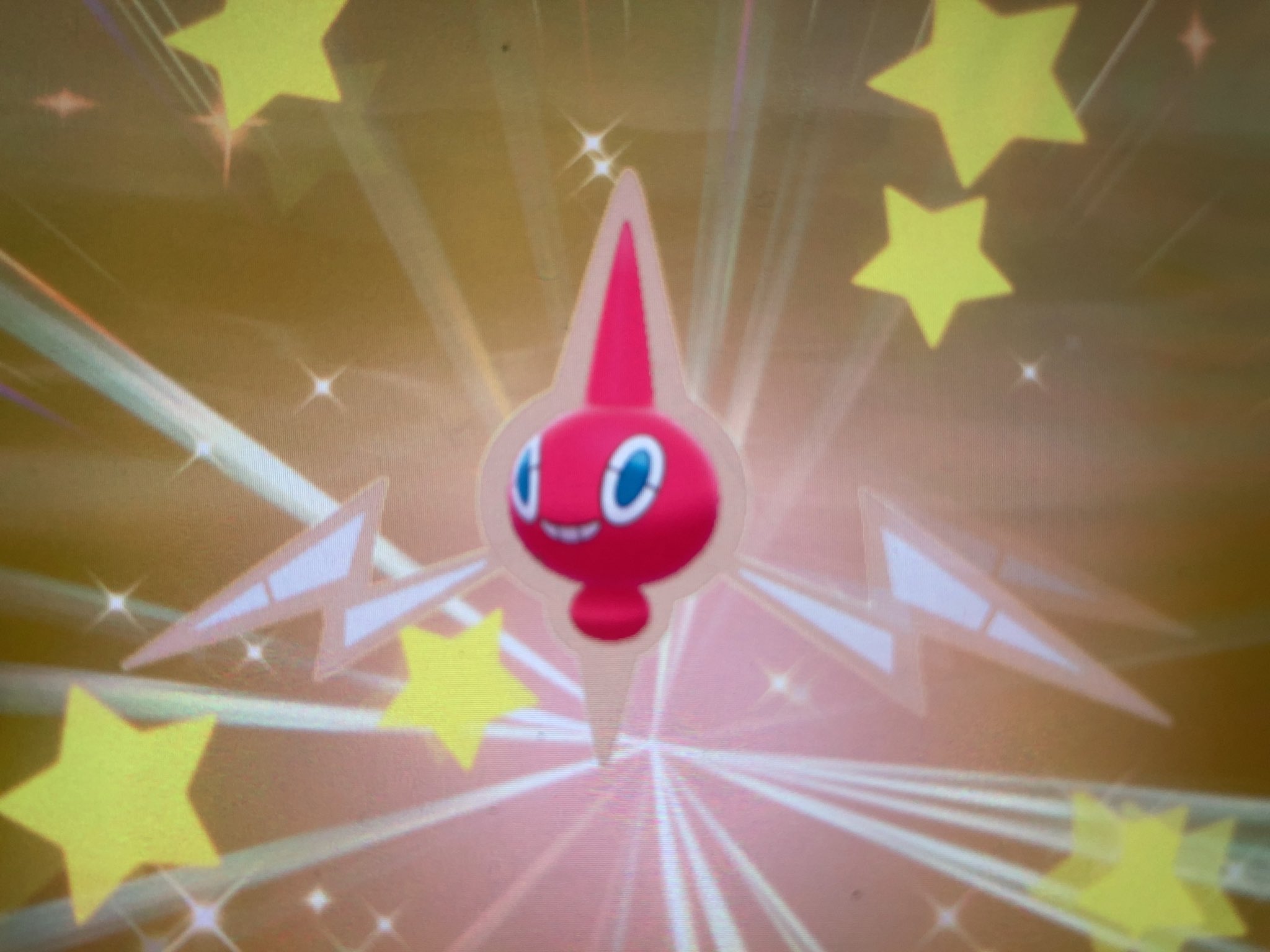 Chan Kabigon ポケモン剣盾 出 ロトム 色卵 注 スーパーボール入りです 求 オシャボ Or パッチ から3つ 未育成日付ズレなしの過去配信個体でもok ポケモン交換 ポケモン剣盾 T Co Gwvyxcy2xk Twitter