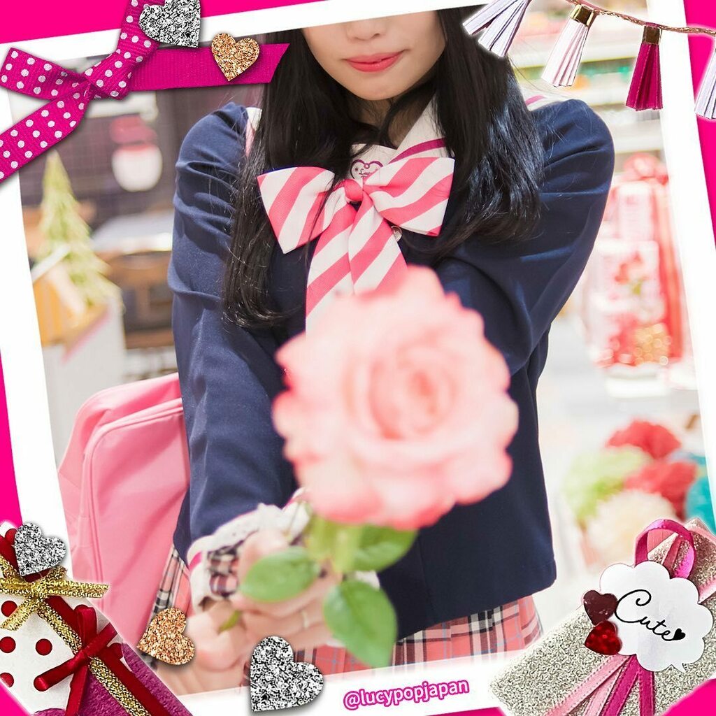 info_lucypop's tweet photo. …
In Japan, girls are busy handcrafting and choosing chocolates for Valentine's Day.
Thank you for following us. :)
@lucypopjapan
#lucypop
#lucypopjapan
#kawaii #kawaiifashion
#seifuku #jk #japanuniform
#fashion #harajuku #ootd
#jfashion #ribbon #sailor
#student #school #… https://t.co/AEoAYK8AJM