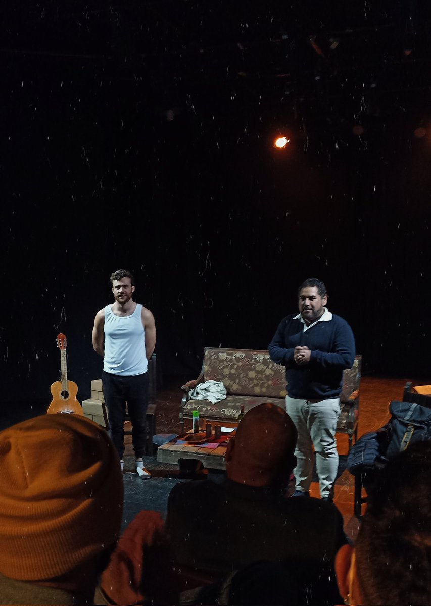 ChristianJ1J's tweet photo. ¡Proyectos como estos merecen todo el apoyo del universo!
Anoche tuve la oportunidad de ver #Reconversos, una obra emotiva, mágica y tan cruel como la misma realidad.
Estarán una noche más en Bogotá y sería muy lindo ver la sala llena. ¡No falten! 🏳️🌈
https://t.co/aawmCsax8E https://t.co/wl3IZJYHGM