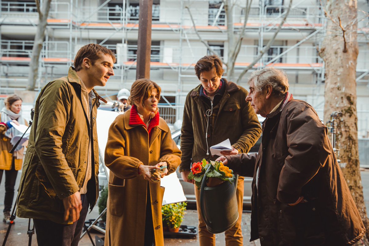 MatthieuMoerlen's tweet photo. Bien entouré pour la première journée de tournage de #pierrelatombe mon dernier #courtmetrage ! #edouardsulpice #celestebrunnquell #bernardmenez @MrJadis ♥️🙏🏽📸 @nothorma https://t.co/lmfjnmEhMc