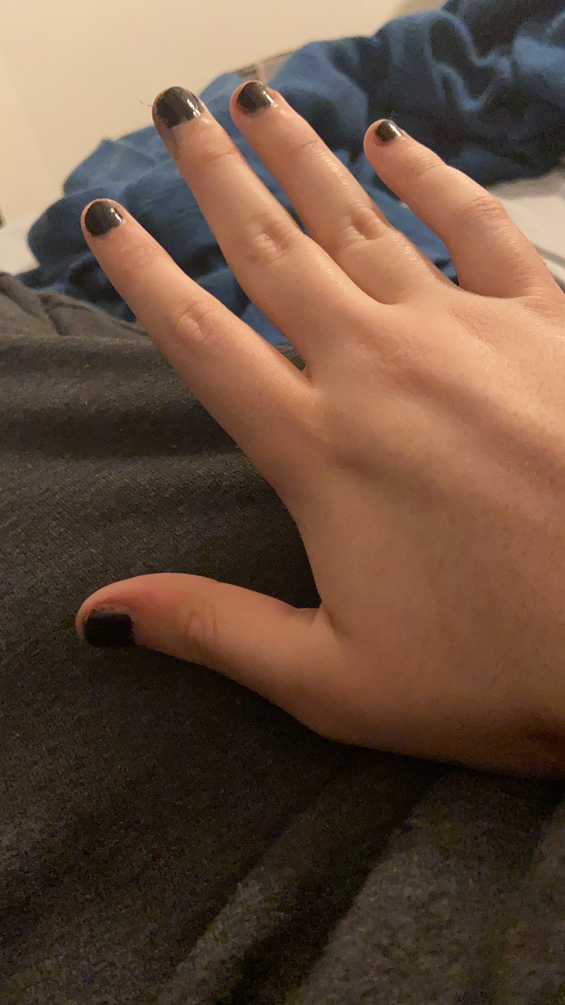 @chosorific As I was taking the polish off 💀 https://t.co/Jvr5jGVQQc