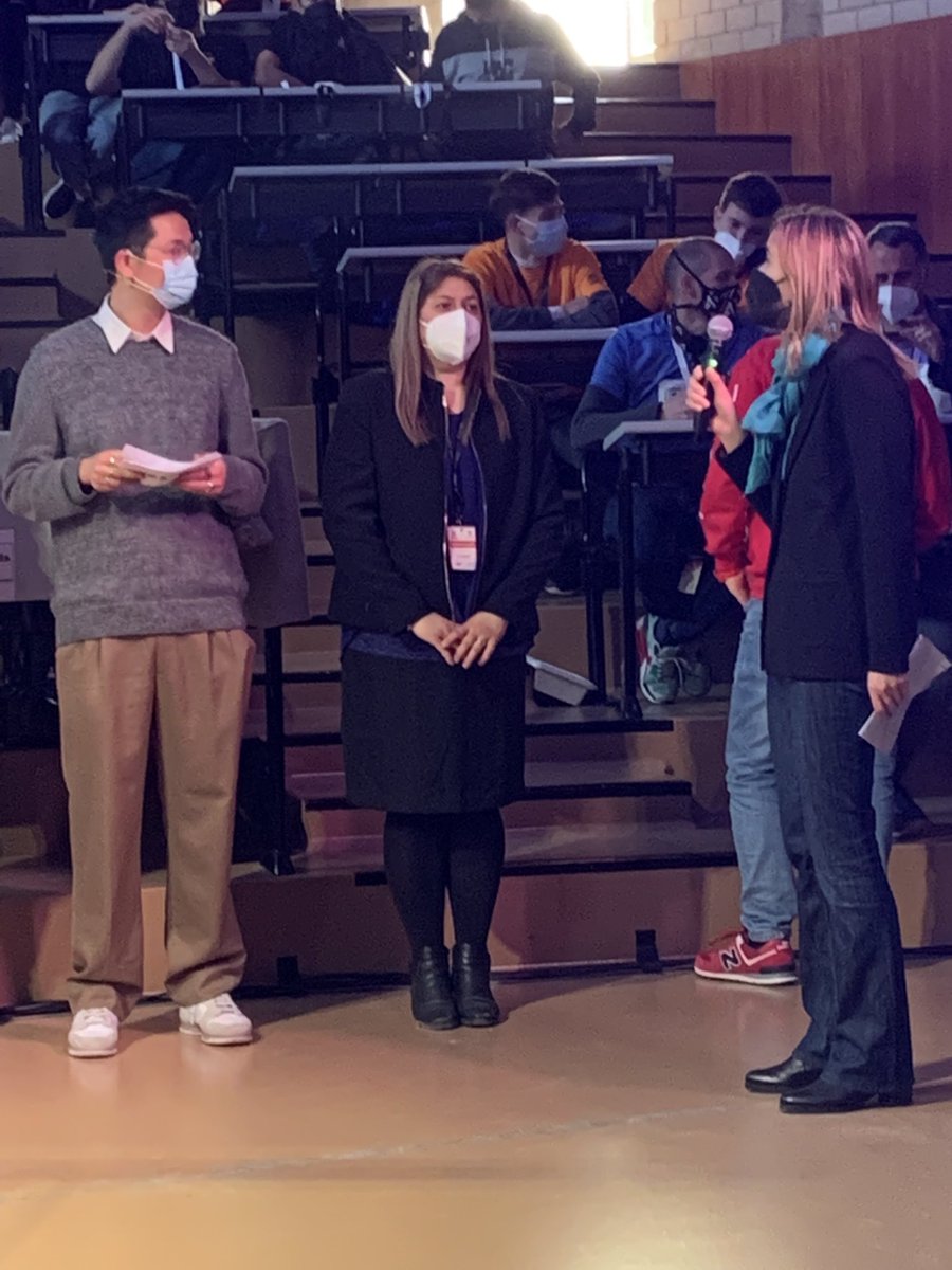 L'equip Arobot guanya el torneig de la First Lego League. La vicerectora <a href="/sarapagans/">Sara Pagans</a> clou la Jornada. #FLLGirona