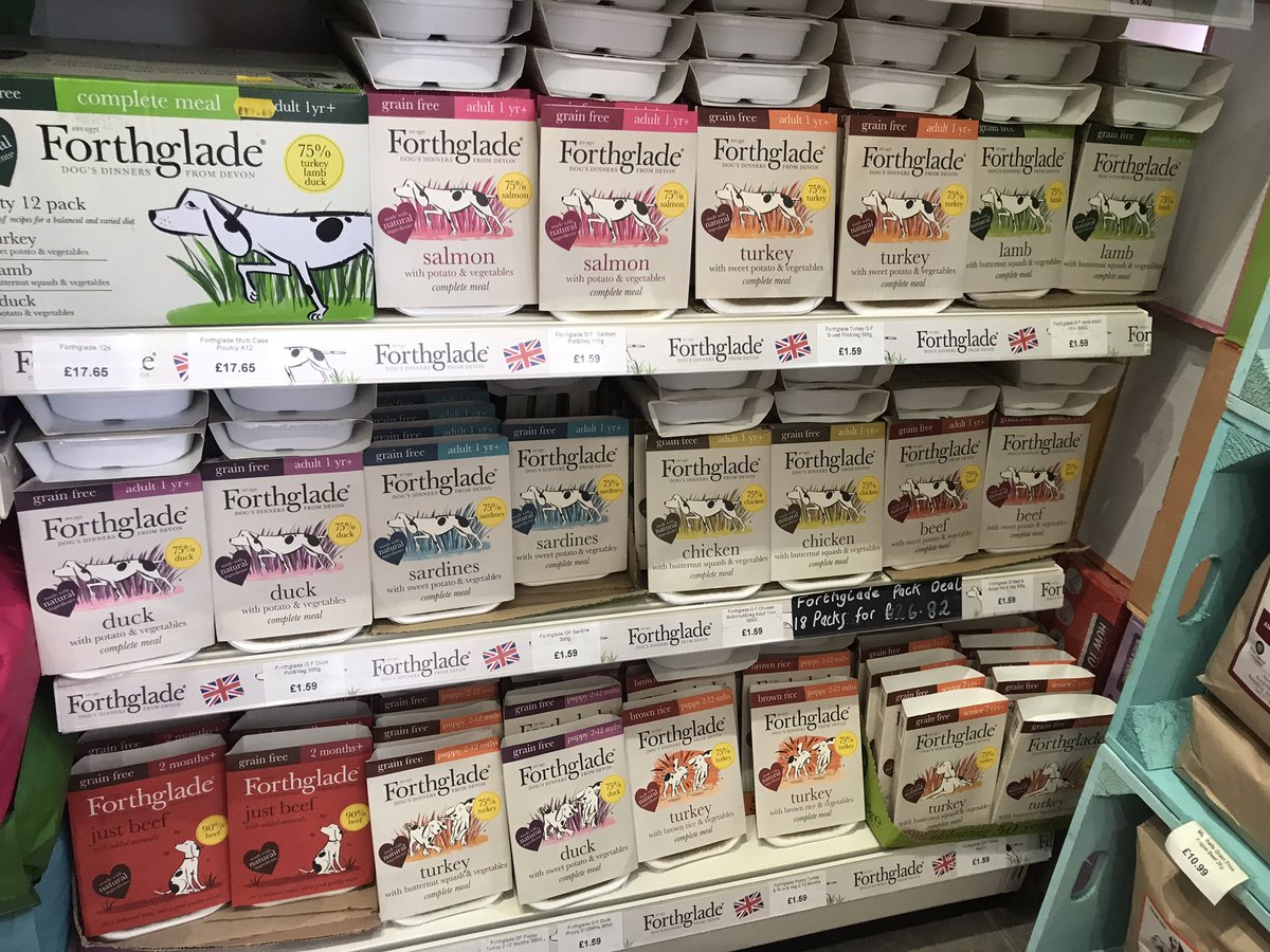 MarshallsPets's tweet image. Happy Saturday! We are super stocked with their fave West Country foods and treats. Lots of variety to choose from 🥰🐾. Puppy, Senior and Adult. 
#forthglade #grainfree #dogsdinnersfromdevon #completedogfood #shoplocal