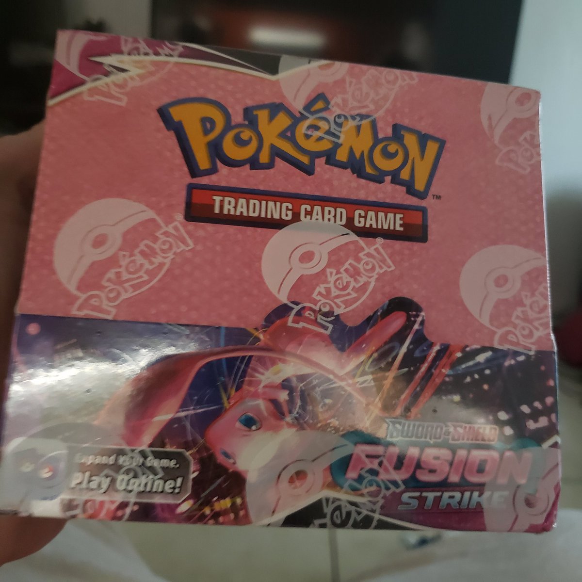 Tonight qt 8pm est. Marble grand prix for a spot in FREE group break, following my twitch channel is only thing you need to do to be eligible to win. On stream we will decide if it will be winner take or each spot keeps their packs. Lke, follow retweet and cone chill tonight !