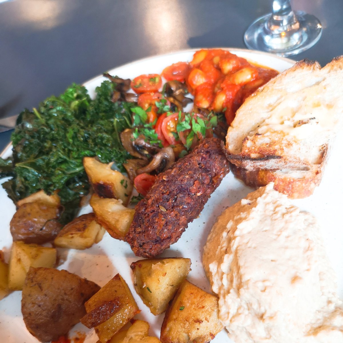 WomenMakingGames tweet media