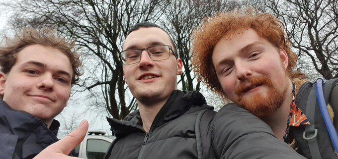 ScoLibertarian's tweet photo. Party Faithful in the lovely Scottish weather at Holyrood today
#EdinburghProtest https://t.co/aDn1XNKsDR