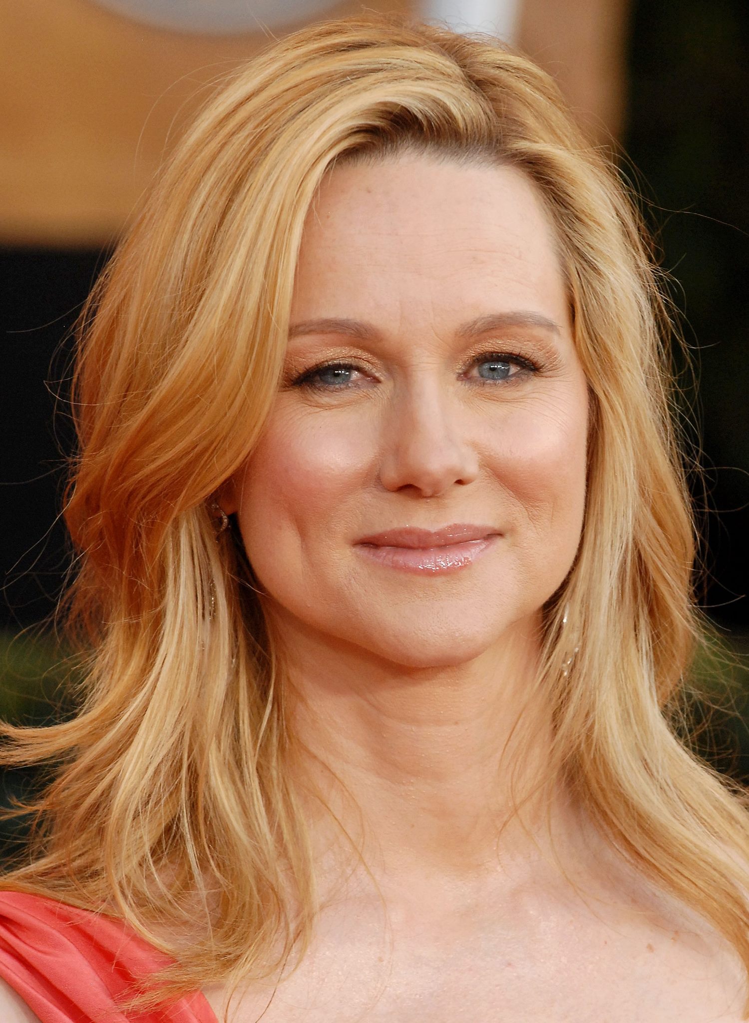 Happy Birthday, Laura Linney! Born 5 February 1964 in New York, New York 